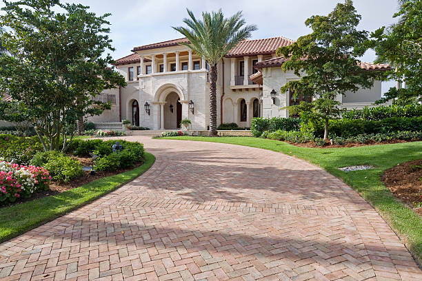 Best Interlocking Driveway Pavers  in Loughman, FL